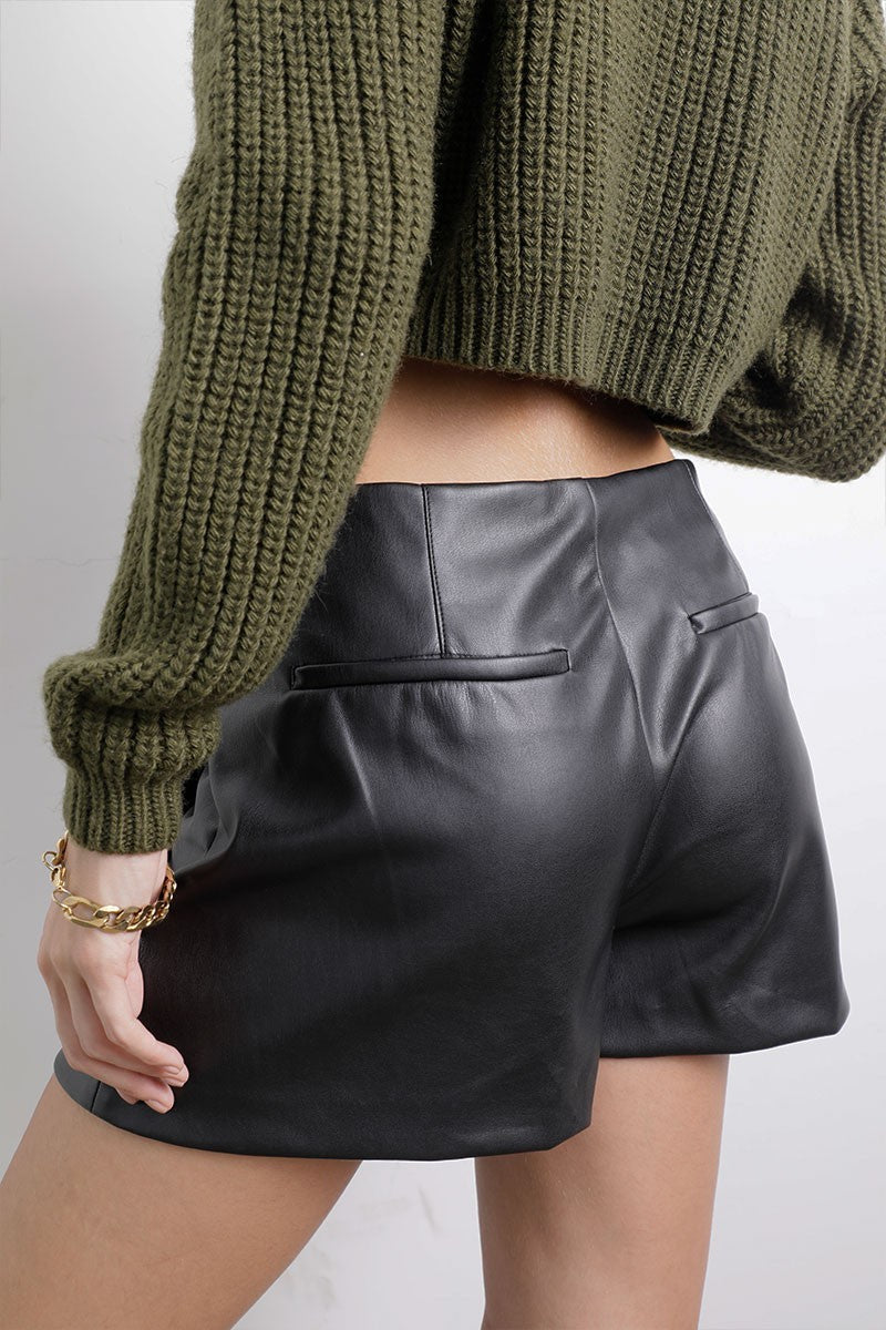 Short Falda Cuerina Negro